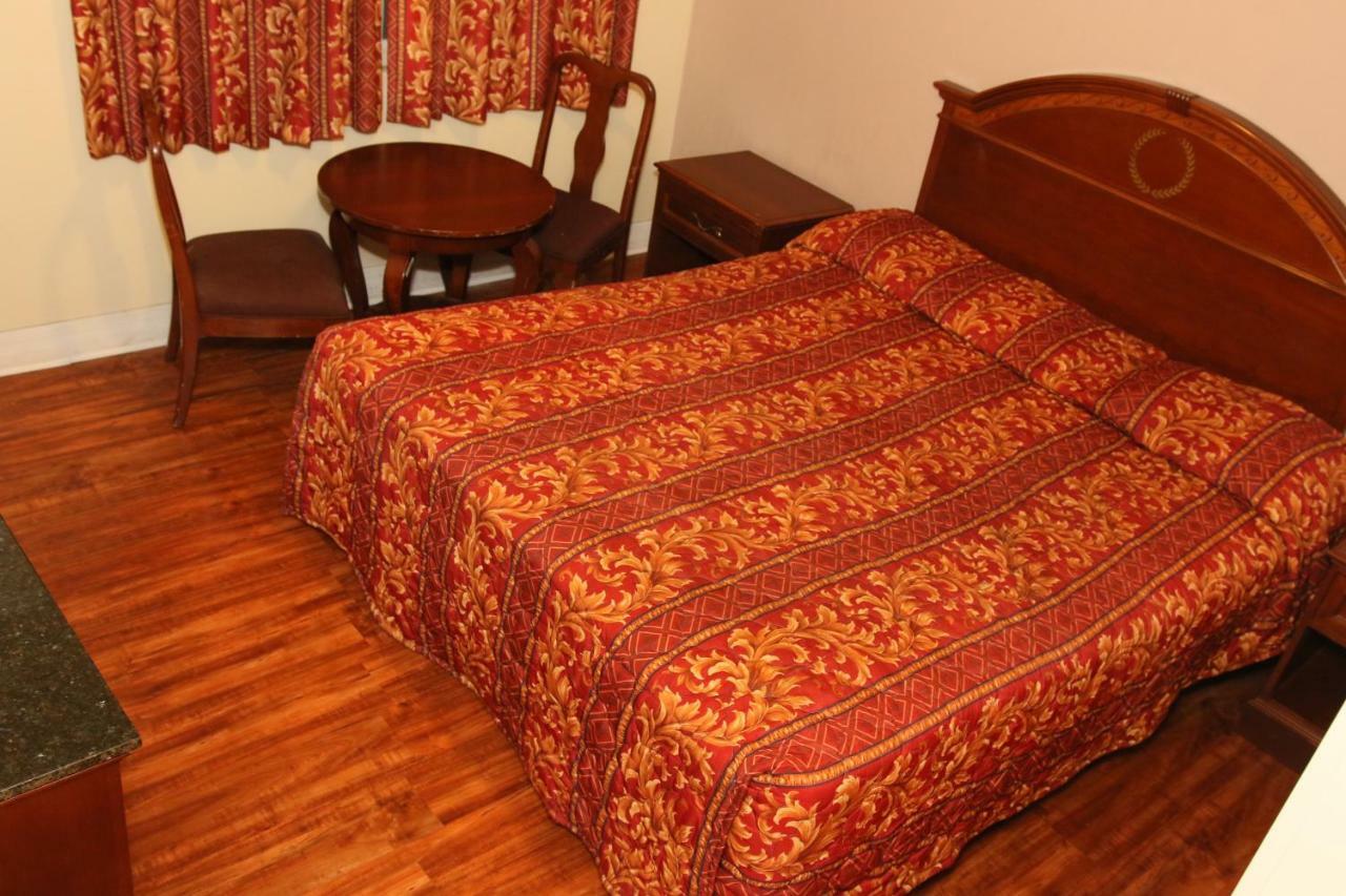 Holiday Motel - Santa Maria المظهر الخارجي الصورة