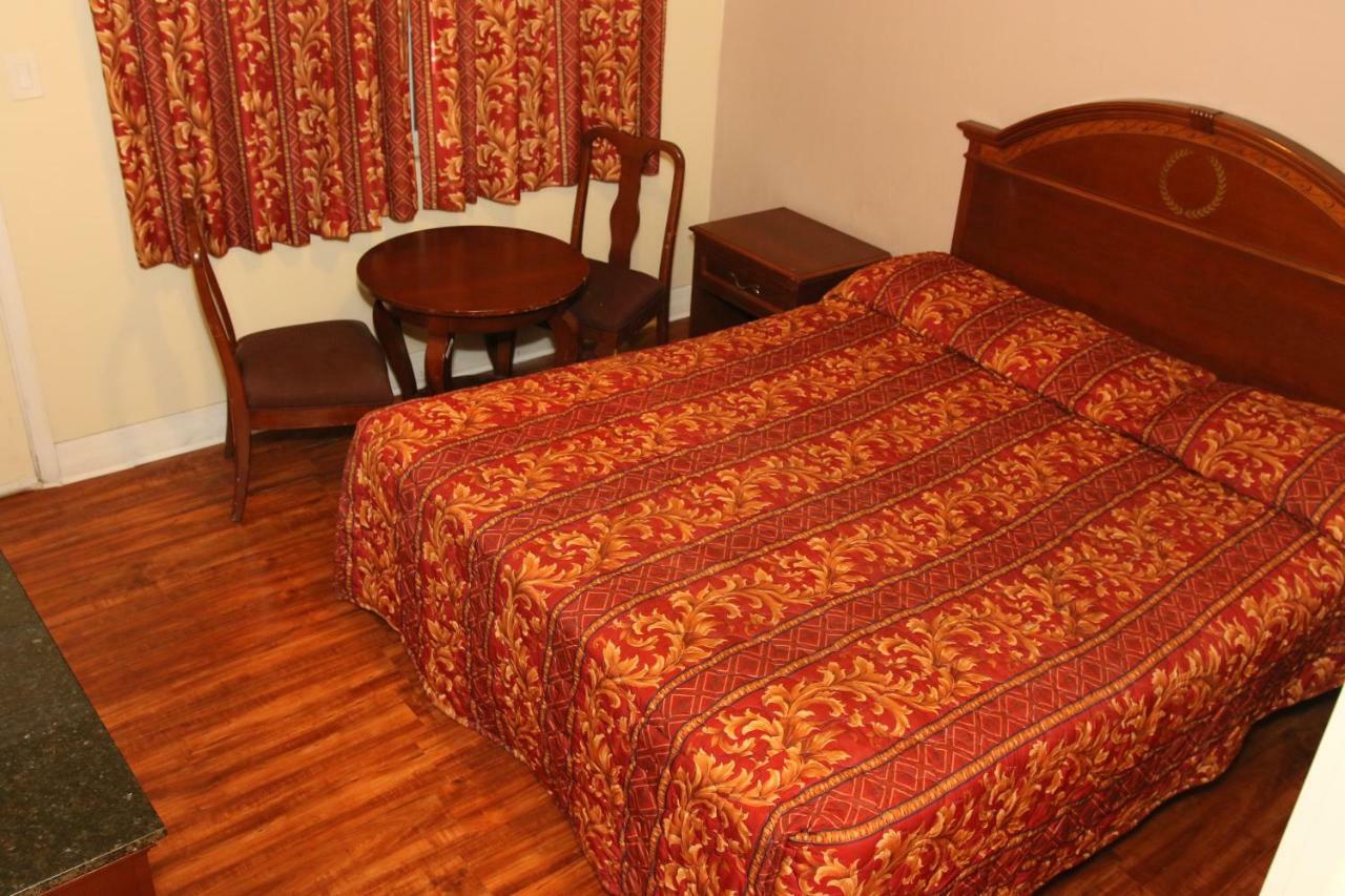 Holiday Motel - Santa Maria المظهر الخارجي الصورة